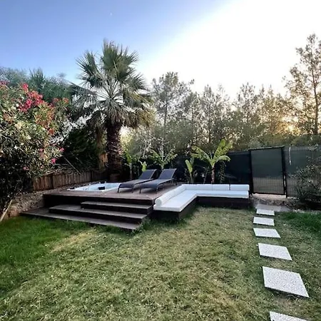 Oludeniz Bahce Jakuzili 페티예