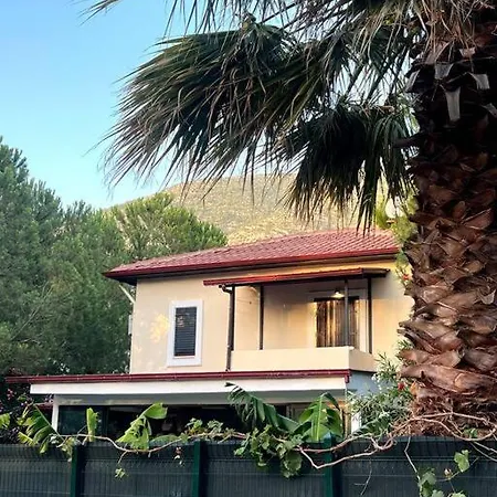 빌라 Oludeniz Bahce Jakuzili